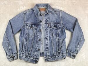 Vintage 80s Levis Type 3 Denim Trucker Jean Jacket 70506 0216 SZ 38 Medium Wash